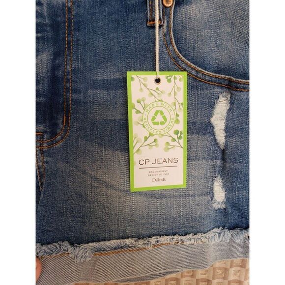 CP Jeans Juniors Denim Shorts Size 11 Shorty Y2K Distressed Frayed Urban Boho - Picture 4 of 5
